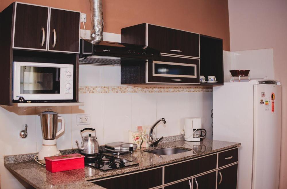 Managua Apart Hotel Пуэрто-Игуасу Экстерьер фото