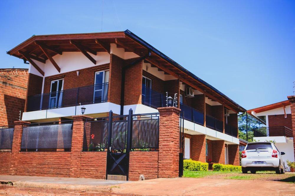 Managua Apart Hotel Пуэрто-Игуасу Экстерьер фото